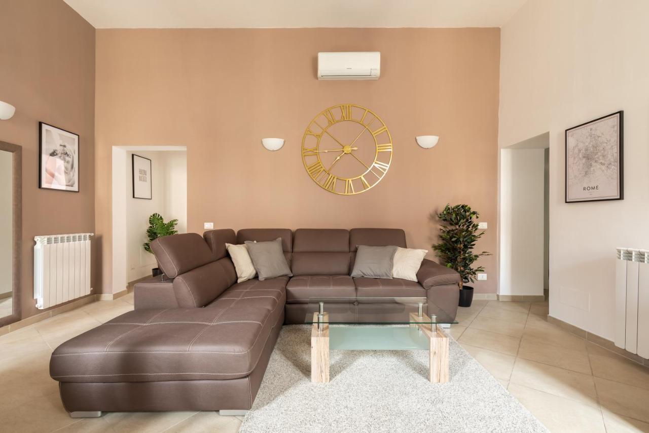 Residenza Piazza Di Spagna روما المظهر الخارجي الصورة